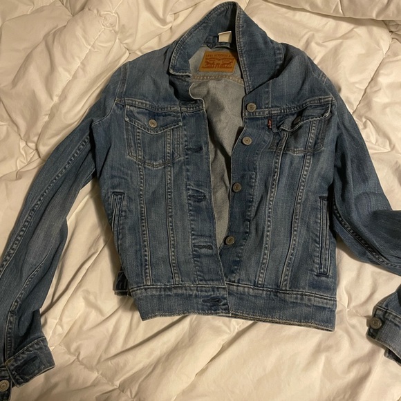 Vintage levi’s jean jacket - Picture 1 of 2